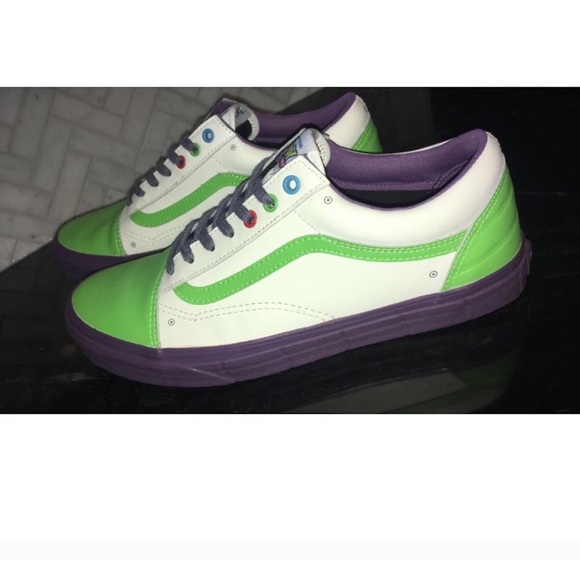 NEW Toy Story x Old Skool 'Buzz Lightyear' - Picture 4 of 7